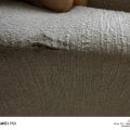 Диван из ветхой ткани и не желание решать проблему.