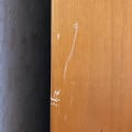 Ломают мебель и не отвечают на претензии