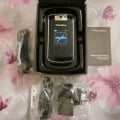 blackberry flip-8220