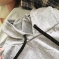Не качество ткани и брак ужасно. Советую вам не покупать ellshop. Будьте осторожны.