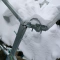 Не выдержала снега