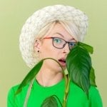 Элеонора Устинова